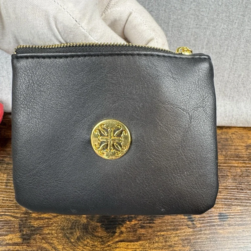 Rustic‎ Cuff Black w/Gold RC Logo Zipper Closure Storage Makeup Bag